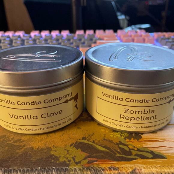 Two Brand New 100% Soy Wax Candles - Picture 3 of 4